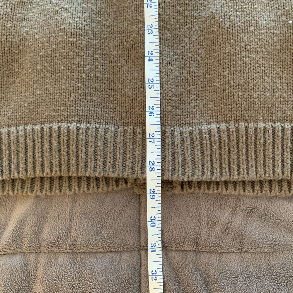 The North Face Cardigan / Sweater - Picture 10 of 10